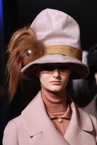 Look 187